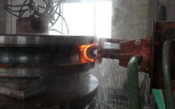 分體式淬火機(jī)床零件