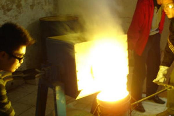 普通熔煉爐應(yīng)用