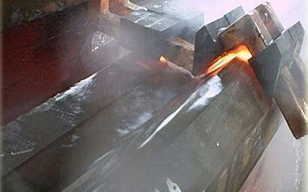 鐵芯退火設(shè)備設(shè)計(jì)